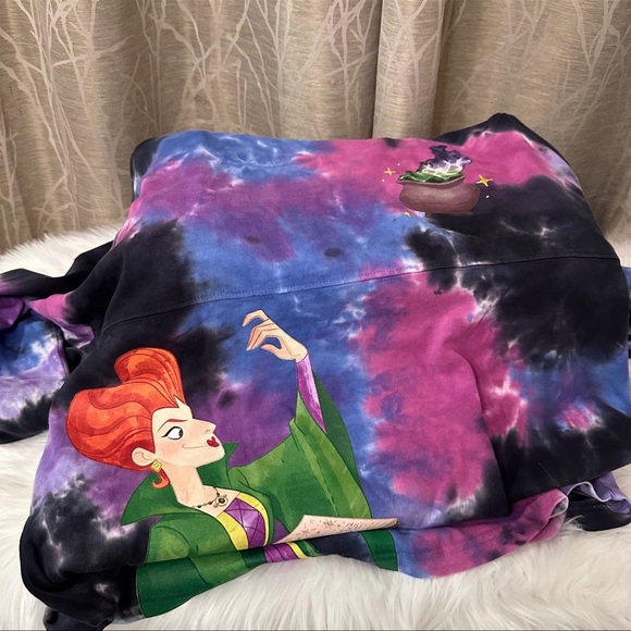 DISNEY DISNEYLAND HOCUS POCUS HALLOWEEN BOO BOO WITCH SPIRIT JERSEY ADULT NEW - Picture 6 of 6